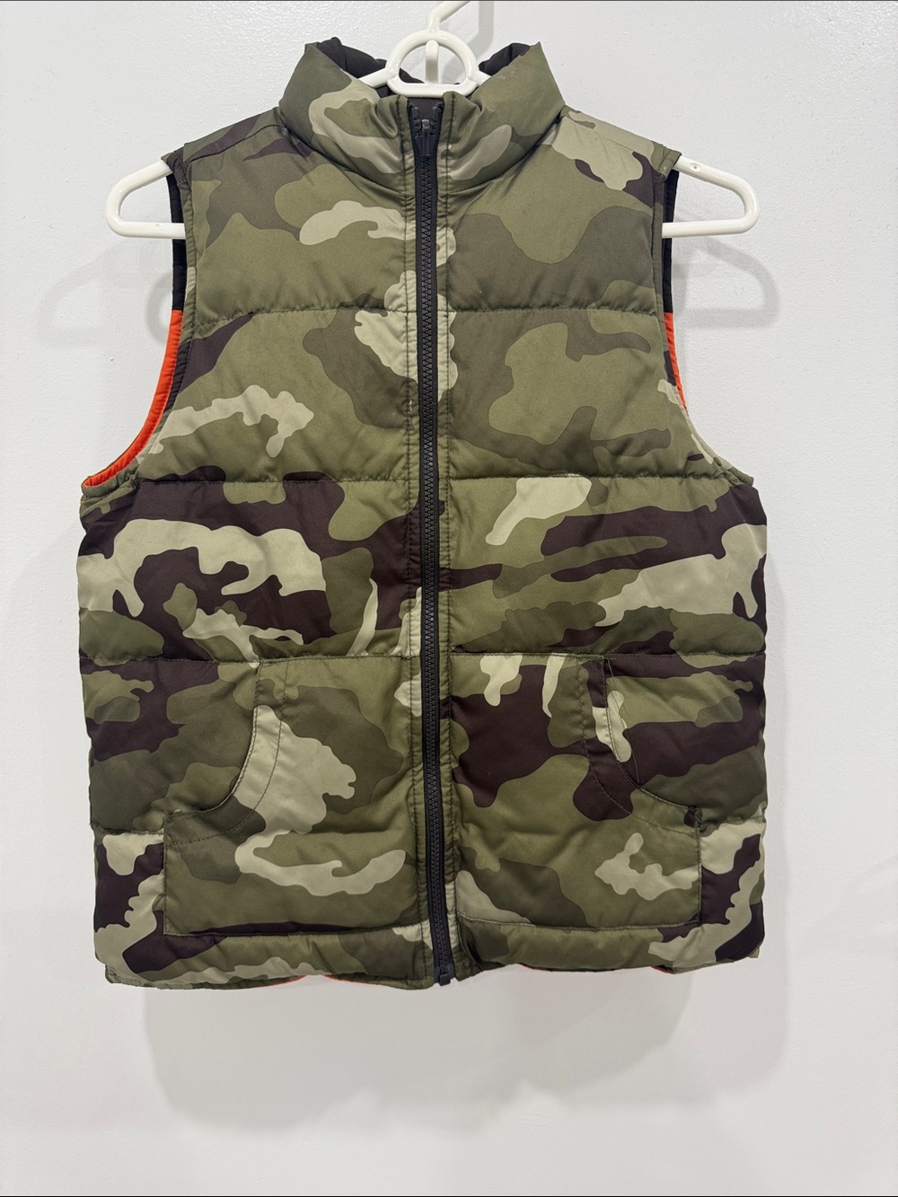 Old Navy Camo Quilted Puffer Vest – Size M